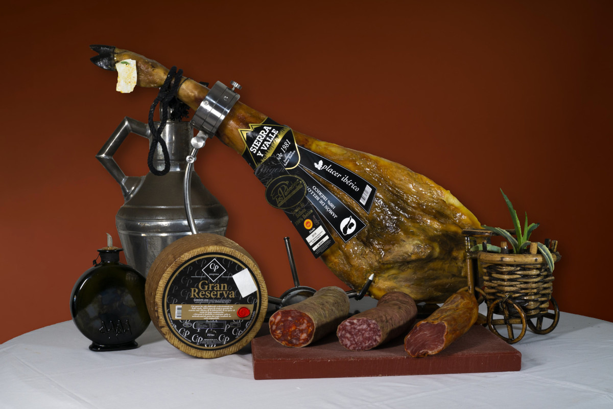 Descubre el secreto detrás de la irresistible paletilla de jamón: ¡Sabor que te cautivará!